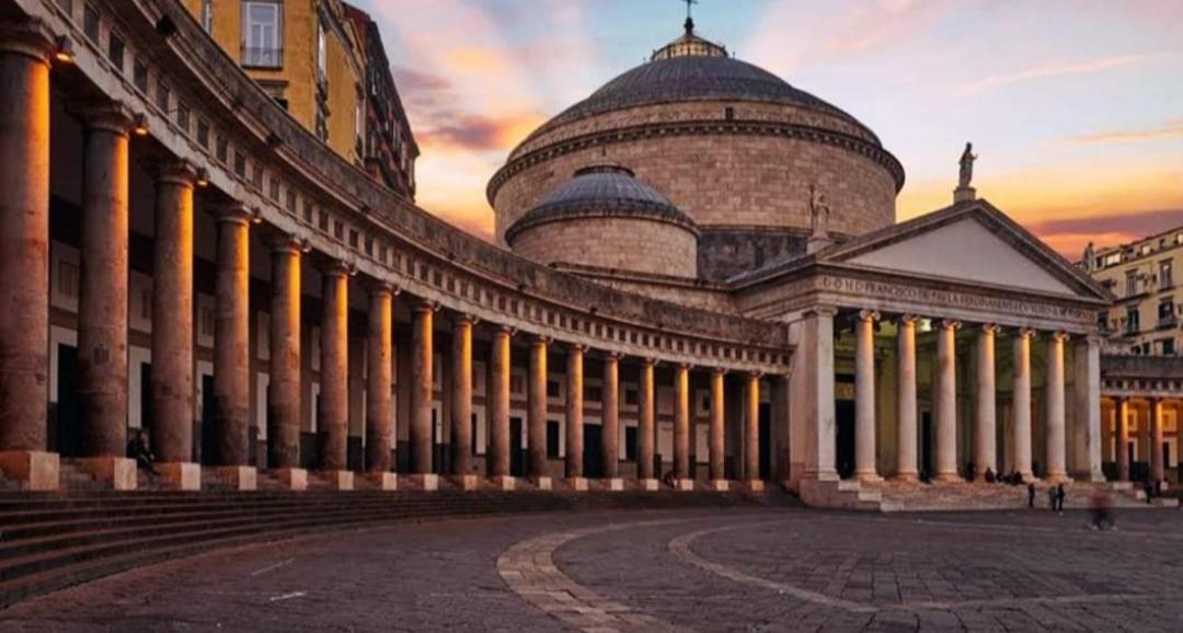 Risvegli Partenopei House نابولي المظهر الخارجي الصورة